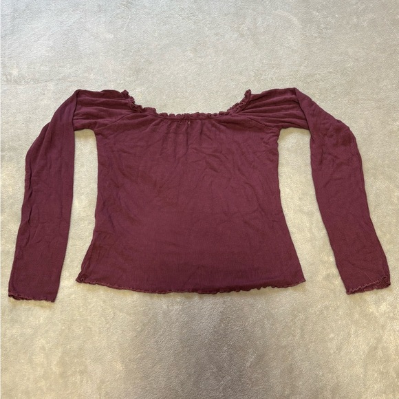 Garage Cropped Off Shoulder Blouse - Picture 3 of 5